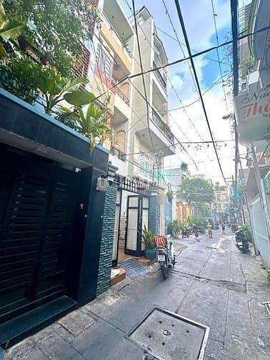 Hình ảnh Hẻm xe hơi, Cách mặt tiền chỉ 2 căn + Hẻm 27 Phan Sào Nam