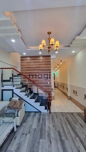 Hình ảnh Cho Thuê Nhà Tân Bình - Phạm Văn Hai - Hẻm Ba Gác - 4PN - 13Triệu