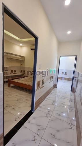 Hình ảnh Cho Thuê Nhà Tân Bình - Phạm Văn Hai - Hẻm Ba Gác - 4PN - 13Triệu