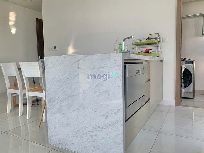 Hình ảnh Kingdom 101 74m2,2pn full nthat căn góc chỉ 20tr ở liền