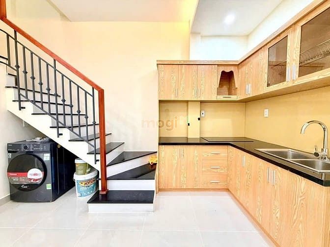 Hình ảnh Bán gấp nhà hẻm xe hơi D5 Nguyễn Gia Trí-35m2-1 lầu 1 trệt- chỉ 3,3 tỷ