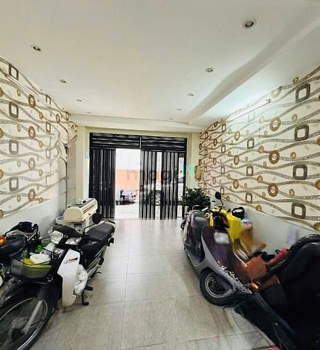 Hình ảnh Bán Nhà Tân Bình Cộng Hòa - Gần Công Viên Sân Bay 72m2