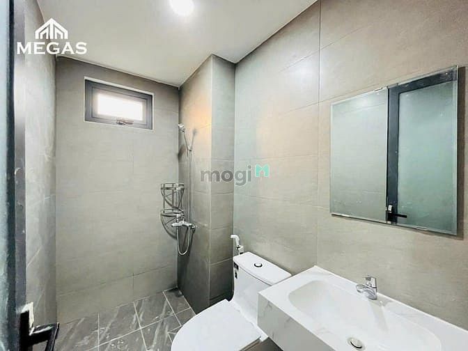 Hình ảnh 🏡Ban công riêng - Tách bếp - Full nội thất - Ngay Tô Ký - CVPM