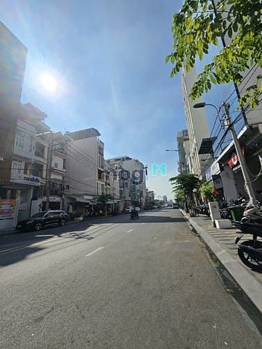Hình ảnh Bán nhà MT Hoàng Hoa Thám- Ngay CỔng GA T3 Sân Bay TSN- DT 3.8x16