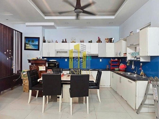 Hình ảnh Villa Phố Cho Thuê 32 Triệu - 4 Phòng - Khu An Phú