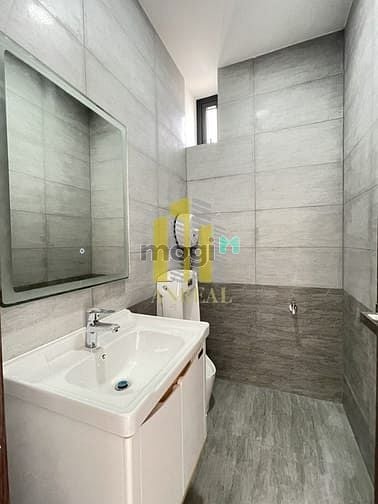 Hình ảnh Tòa Nhà Mặt Tiền Thảo Điền 600m2 Hầm 5 Lầu - Thang Máy - Có PCCC
