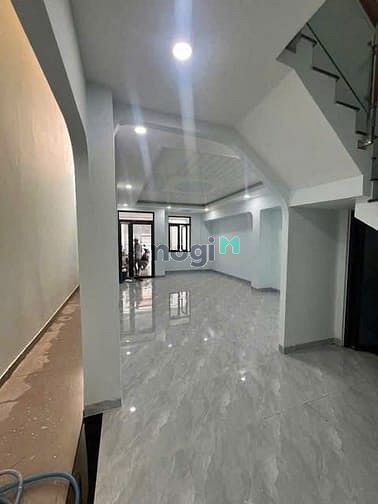 Hình ảnh Bán nhà Hoàng Hoa Thám, Bình Thạnh – gần chợ Cây Quéo –2 tầng giá 2ty2