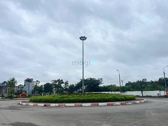 Hình ảnh Centrix city đại phúc mặt đường 36m
