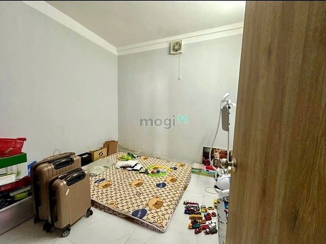 Hình ảnh Chung cư Ngô Tất Tố, P.19, BT: 2PN, WC, có NTCB, 12tr/th, 80m2.