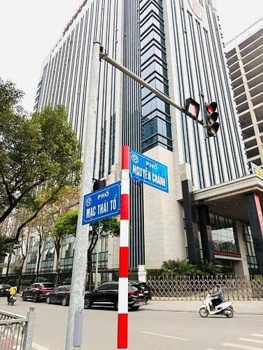 Hình ảnh Bán Trang Chủ MB66.COM / Đăng Ký Tặng 66K 1pn phố nguyễn chánh ,sổ đỏ hơn 4tỷ