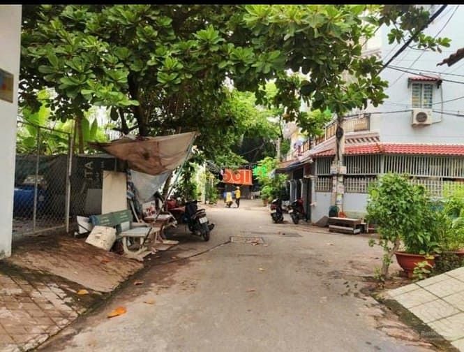 Hình ảnh Bán gấp đất nền MT hẻm Hòa Hưng 64m2 Giá 3Tỷ Sổ Sẵn HXH rộng, an ninh