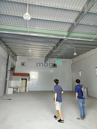 Hình ảnh Cho thuê kho xưởng gần ngã tư ga