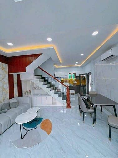 Hình ảnh Bán gấp nhà đẹp MT Phú Thuận, Q7 43m2 Giá 1.3T TL Sổ Sẵn hẻm xe hơi 4m