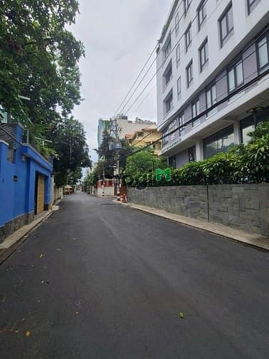 Hình ảnh Nhà ngay khu Cư xá tự do - Tân BÌnh - xe hơi vào nhà