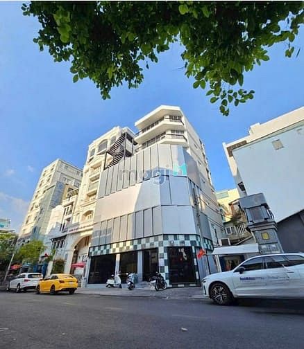 Hình ảnh Cho thuê building góc 2 mặt tiền Trần Nhật Duật – Tân Định