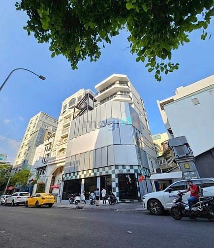 Hình ảnh Cho thuê building góc 2 mặt tiền Trần Nhật Duật – Tân Định