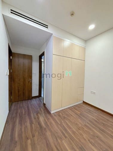 Hình ảnh Chủ gửi bán Trang Chủ MB66.COM / Đăng Ký Tặng 66K GOLDEN STAR Quận 7 giá tốt chỉ 2 tỷ 045 triệu SHR