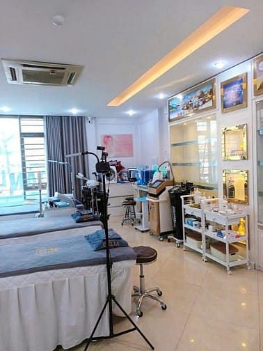 Hình ảnh Cho thuê nhà Mặt phố Hạ Đình DT 80m²x3 tầng, MT 6m, Giá:35tr/tháng