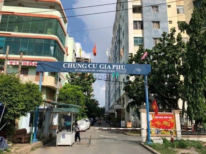 Hình ảnh Công đoàn giải thể bán gấp CH CC Gia Phú Bình Tân DT:70m2 2PN2WC SHR