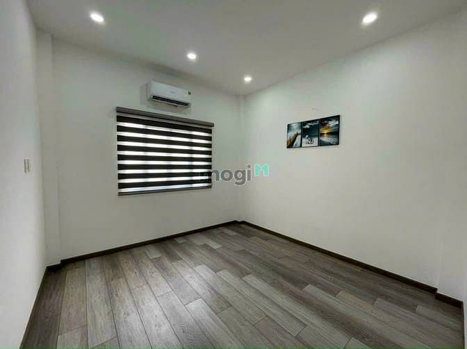 Hình ảnh Bán nhà Sư Vạn Hạnh gần trung tâm tiện đi lại 40.6m giá 1.69tỷ SHR