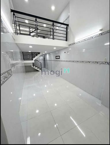 Hình ảnh Cho Thuê Nhà Quận 10 - Hòa Hảo - 5 PN - 13 Triệu