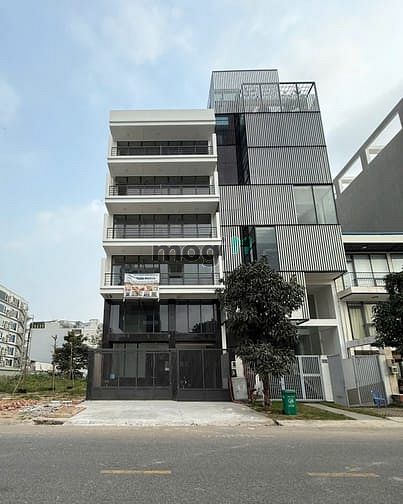 Hình ảnh Cho thuê tòa nhà 28 Nguyễn Thanh Sơn Quận 2 Khu hành chính giá TL