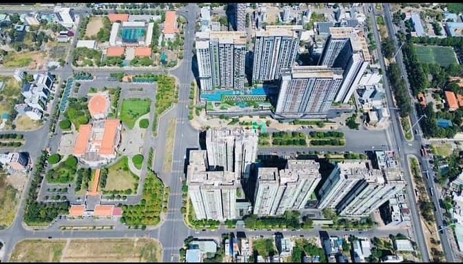 Hình ảnh Cho thuê tòa nhà 28 Nguyễn Thanh Sơn Quận 2 Khu hành chính giá TL