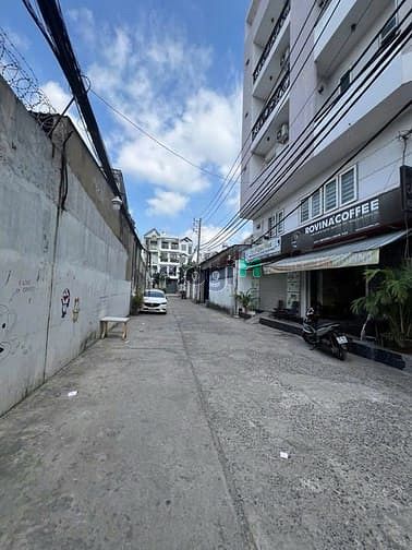 Hình ảnh Đường 8M -  Căn góc 2 mặt tiền kinh doanh 6 tầng Hương Lộ 2- Thang máy
