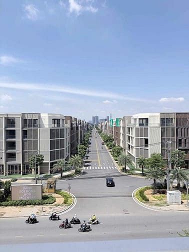 Hình ảnh Cho thuê nhà mặt tiền đường Đỗ Xuân Hợp Quận 9 – đối diện Global City