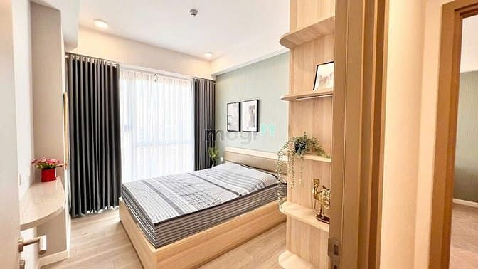 Hình ảnh Bán gấp CH SAIGON ROYAL q4 – 2PN 2WC  Diện tích 92m2, nội thất đủ SHR