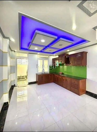 Hình ảnh Cần khách thiện chí Nhà hẻm LÊ HỒNG PHONG P.2 Q5 1,740Tr(TL) 2,4x16,3m