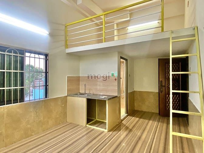 Hình ảnh Phòng gác Diện Tích lớn gần Cao Đẳng Công thương, Ngã Tư Bình Thái
