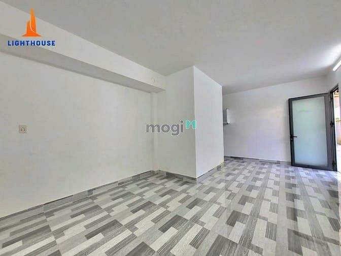 Hình ảnh Phòng Studio - NTTU - VHU - Tại Ngã Tư Ga - Nguyễn Oanh
