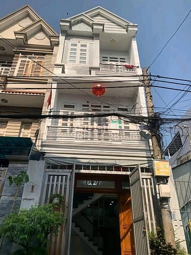 Hình ảnh Cho thuê nhà trệt 2 lầu hiệp thành