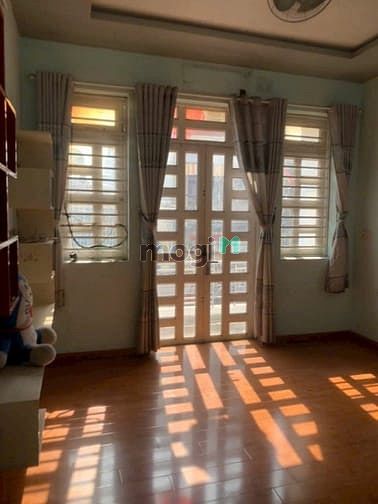 Hình ảnh Cho thuê nhà trệt 2 lầu hiệp thành