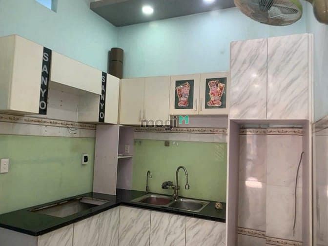 Hình ảnh Cho thuê nhà trệt 2 lầu hiệp thành