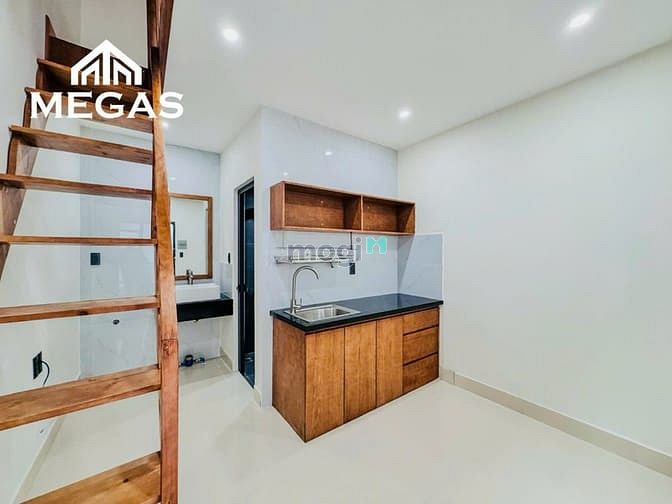 Hình ảnh Phòng gác gần Ngã tư Thủ Đức,Thuận tiện sang Vincom, SPKT Làng đại học