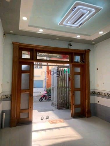 Hình ảnh Cho thuê nhà trệt 2 lầu hiệp thành