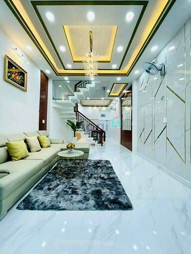 Hình ảnh • Nhà rẻ chốt lẹ HXH HẢI THƯỢNG LÃN ÔNG P.10 Q5 Giá1,890Tr (TL) 44,8m2