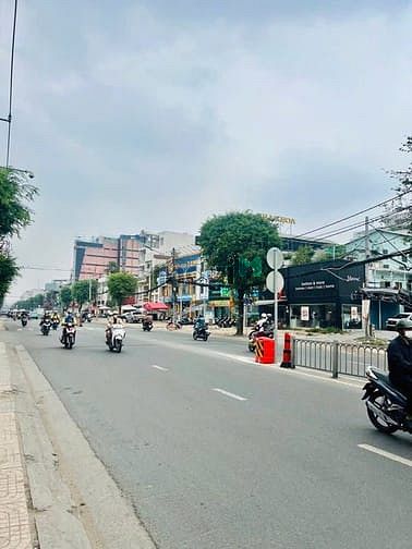 Hình ảnh Đất đối diện Tòa Nhà VIETTEL TOWER, Trục Cách Mạng Tháng 8, Quận 3