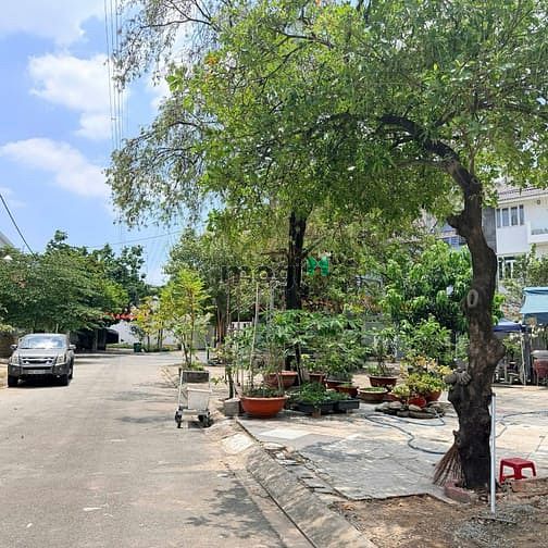 Hình ảnh Cần Tiền Bán Gấp Nền Biệt Thự Mặt Tiền Đường Thuỷ Lợi P.Phước Long