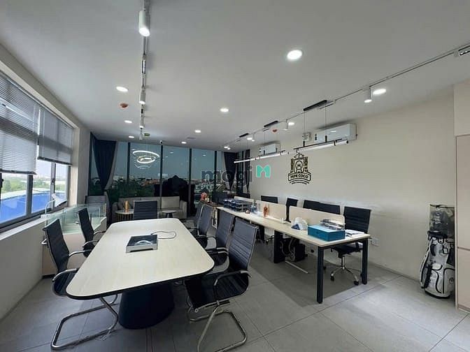 Hình ảnh Tòa nhà MT Thảo Điền DTSD hơn 500m2, 5 tầng + thang máy. Giá 220tr/th