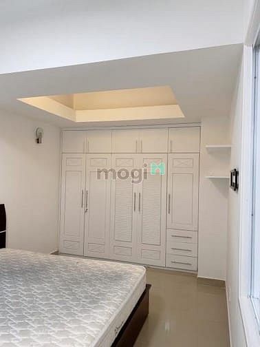 Hình ảnh 1tỷ870 CHCC Hưng Vượng2-78m2 NTCB SHR- Ban Công thoáng mát.