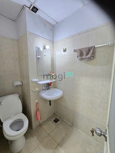 Hình ảnh Chung cư Bàu Cát thang bộ 1p ngủ giá 5tr/th