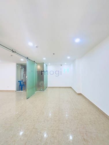 Hình ảnh Cần cho thuê mặt bằng có văn phòng 70m2 hẻm xe hơi Kỳ Đồng, Quận 3
