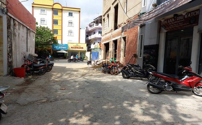 Hình ảnh Cần cho thuê mặt bằng có văn phòng 70m2 hẻm xe hơi Kỳ Đồng, Quận 3