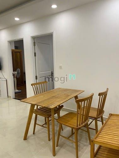 Hình ảnh Căn 2p ngủ, full NT ở  chung cư Bàu Cát giá 11tr/th