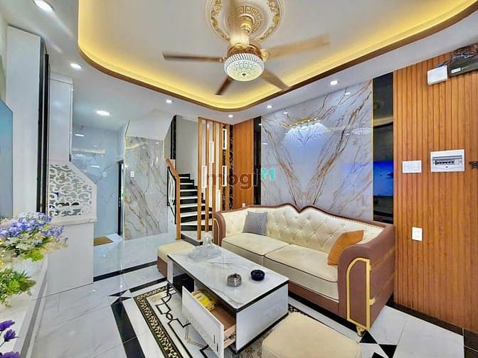 Hình ảnh Mặt tiền kinh doanh Trương Đăng Quế, 5 tầng lung linh, Giá chỉ 7x tỷ