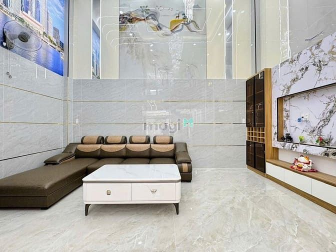 Hình ảnh Chính chủ bán nhà có thang máy đường Hương Lộ 2: 5.3mx12m đúc 4.5 lầu