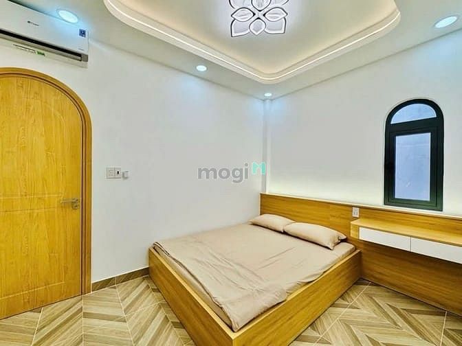 Hình ảnh 🔥 Siêu phẩm ngay Phan Đăng Lưu - SÁT MẶT TIỀN - 3 TẦNG BTCT 4PN 5WC -